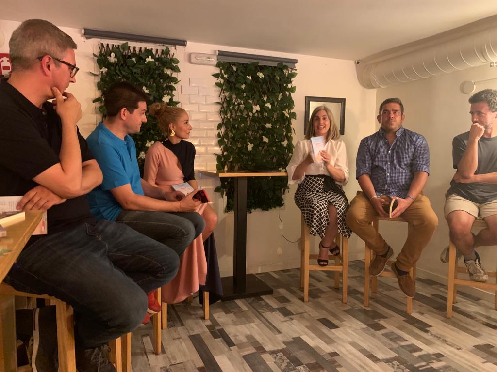 Presentación libro Amor en un lenguaje diferente